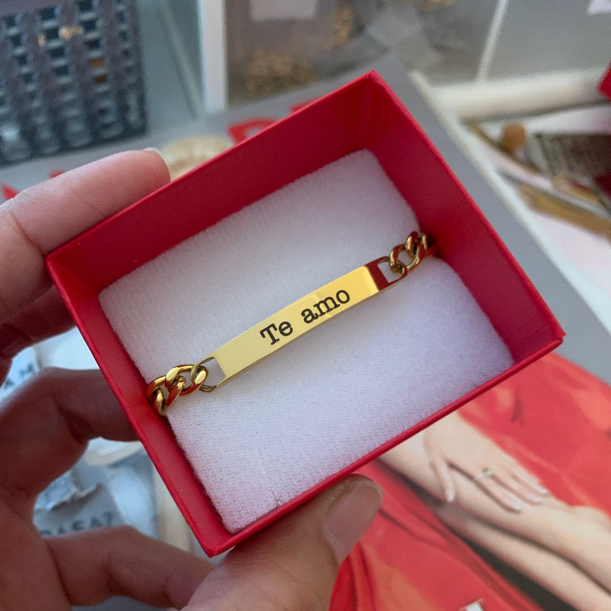 Esclava unisex dorada