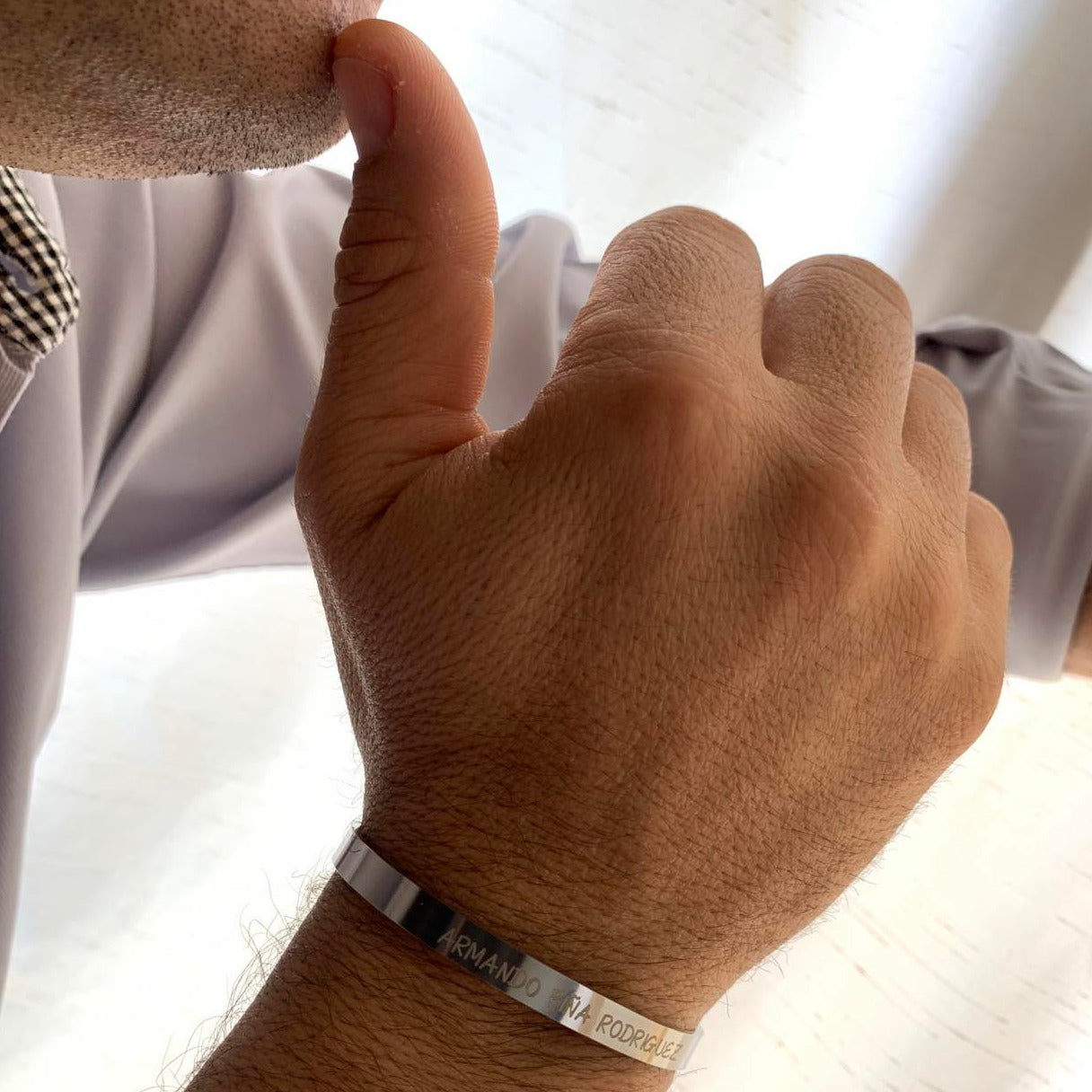 Brazalete Rígido