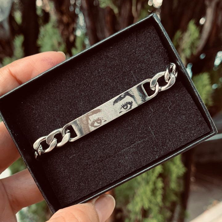 Esclava caballero C- Fotografía